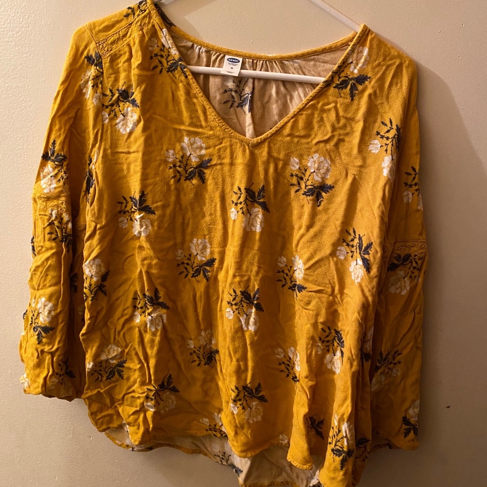 Old navy top